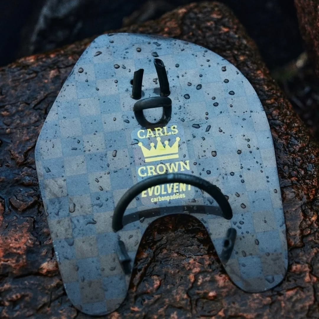Carls Crown carbon paddle by Evolvent, an allround paddle in Twill and Spread Tow carbon